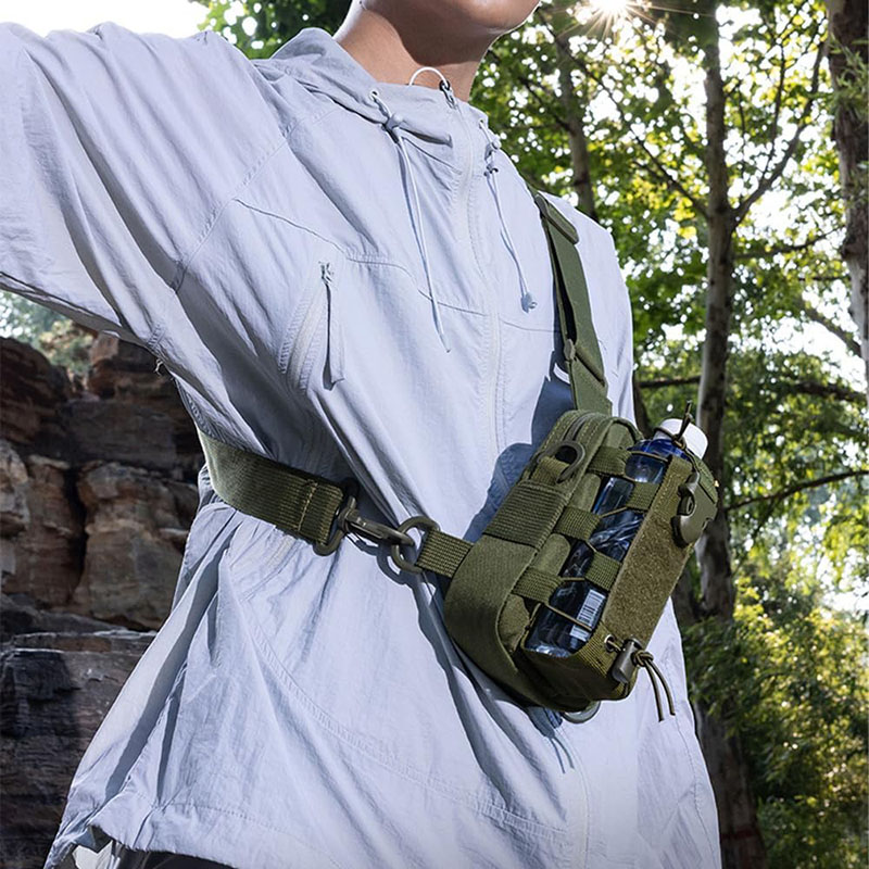 Multifunctional Tactical Chest - Outdoor Camping Water Tank recensione e prezzo